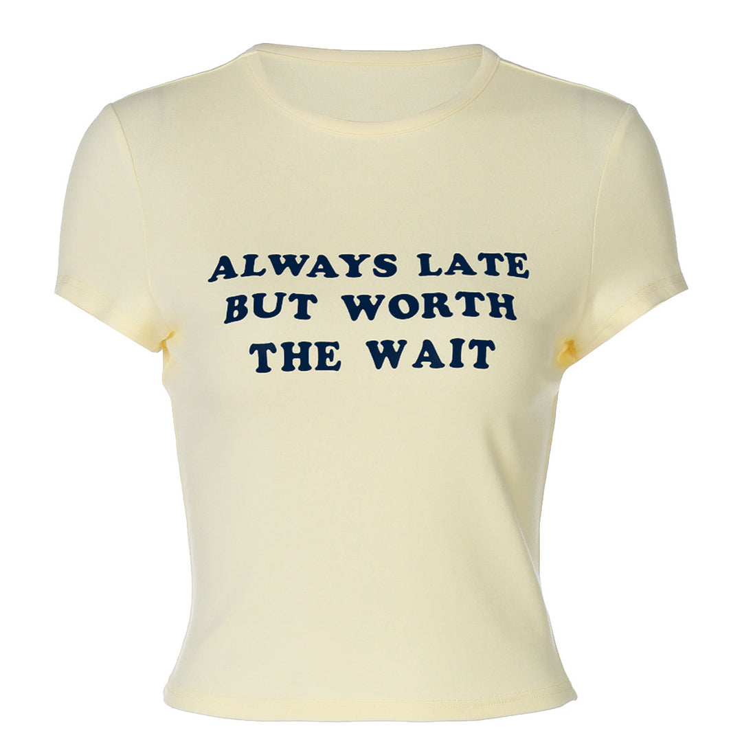 Damer Kort Statement T-shirt med Rundhals U-ringning Mirla-Eva Jonsson