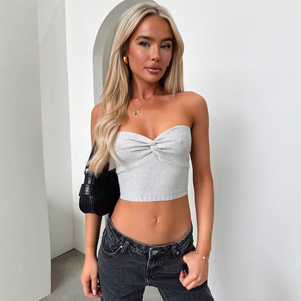 Damer Kortärmad Top med elegant Hjärta U-ringning och ribbat Material Mirla-Eva Jonsson