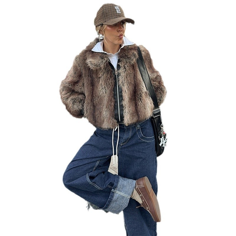 Damer Kunstpälsjacka i modern Cropped-stil Mirla-Eva Jonsson