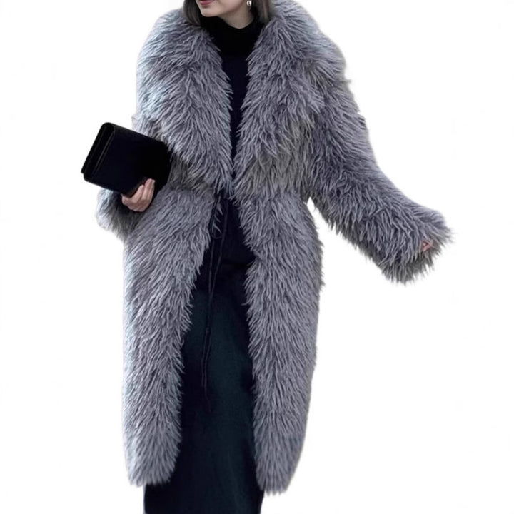 Damer Lång Konstpälsjacka med fluffig textur och oversized passform Mirla-Eva Jonsson