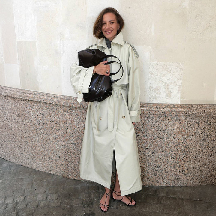 Damer Lång Trenchcoat med bälte och sidofickor Mirla-Eva Jonsson