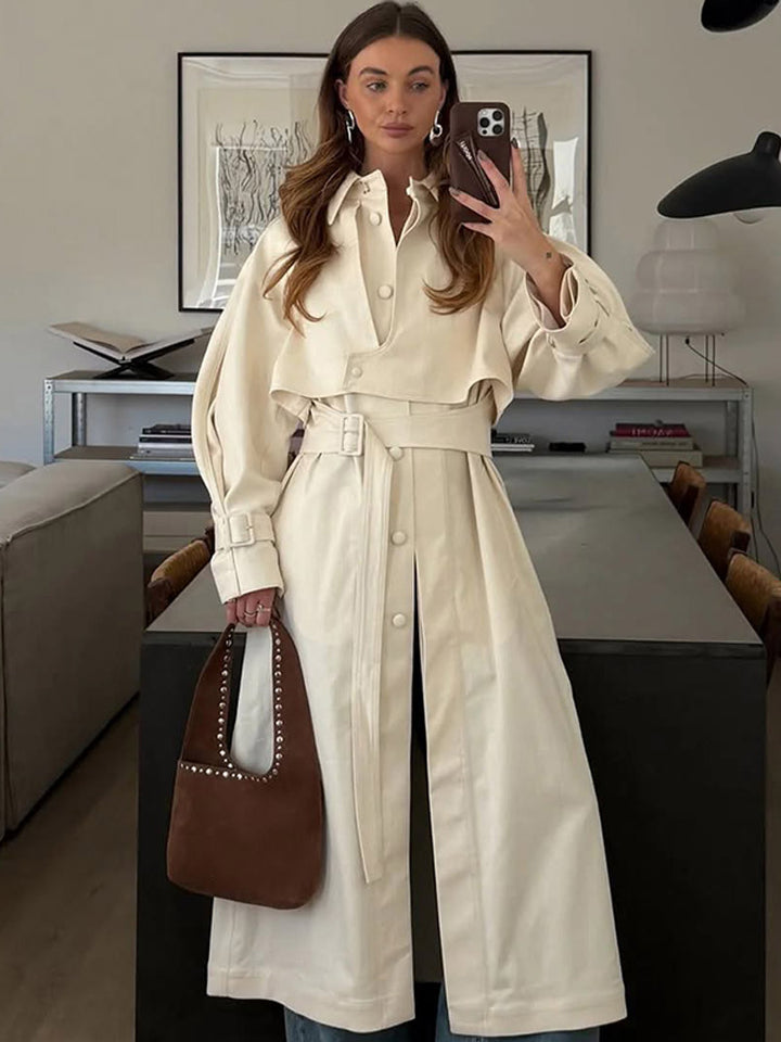 Damer Lång trenchcoat med bred krage och midjejusterbart bälte Eva Jonsson-Eva Jonsson