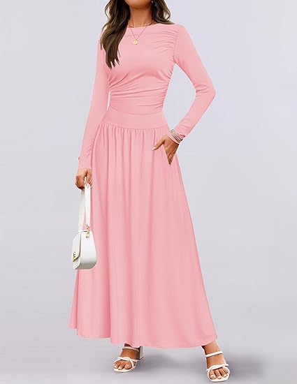 Damer Långärmad Maxiklänning med eleganta Volangdetaljer och praktiska Fickor Mirla-Eva Jonsson