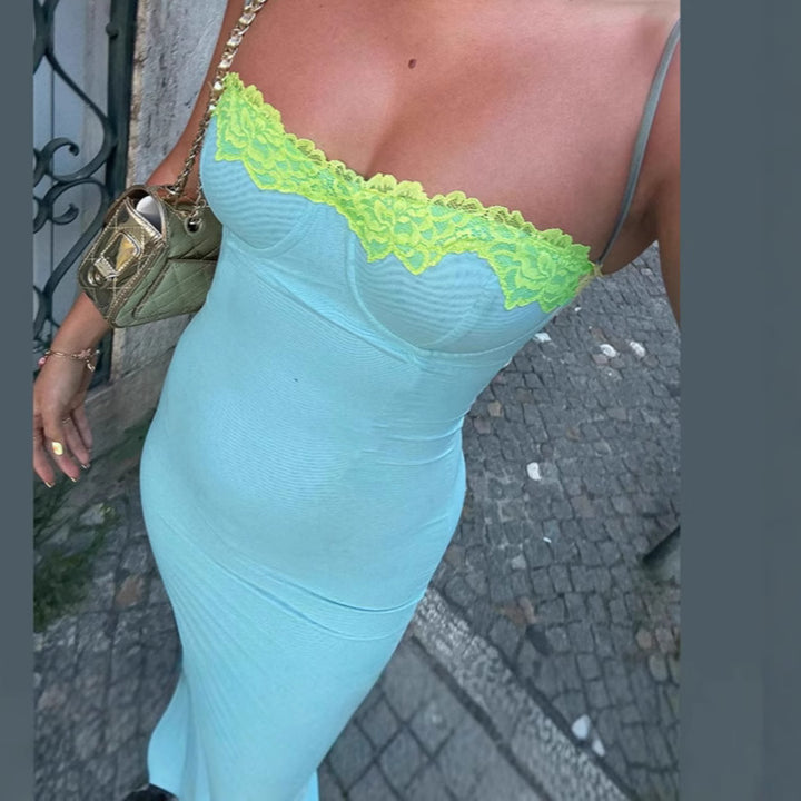 Damer Långärmad Nattklänning med elegant spetsdekoration Mirla-Eva Jonsson