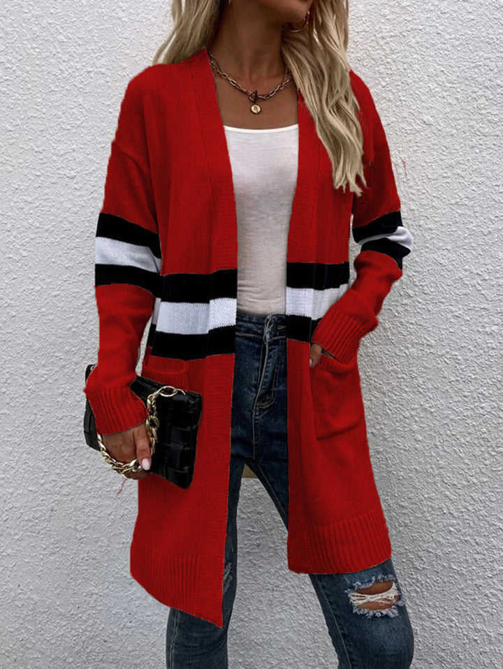 Damer Långärmad Stickad cardigan med moderna ränder och praktiska fickor Eva Jonsson-Eva Jonsson