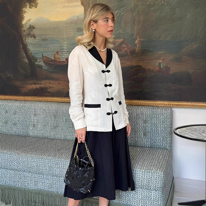 Damer Lätt Blazerjacka med dekorativa knappar och eleganta fickor Mirla-Eva Jonsson