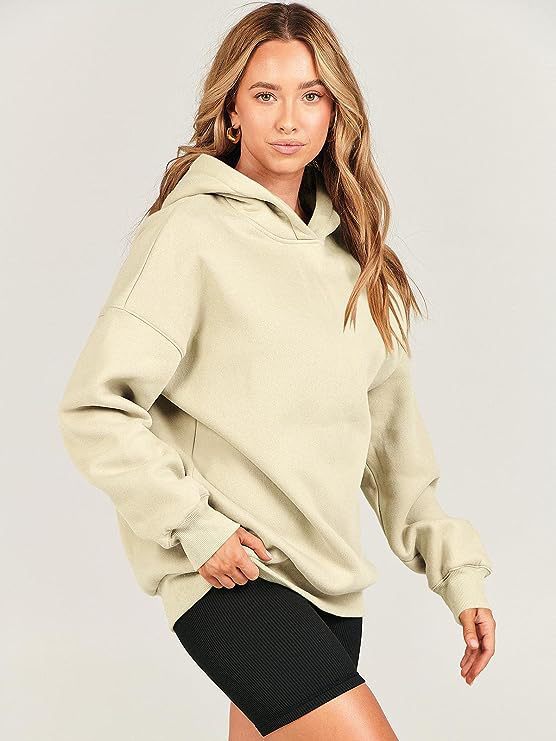 Damer Lätt Kapuzenpullover med Extra Stor Passform och Mjuk Fleece-Material Mirla-Eva Jonsson
