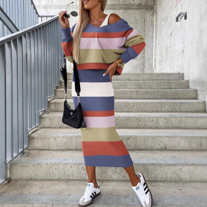 Damer Lätt Oversized Tröja med V-ringning och snygg skärning Mirla-Eva Jonsson