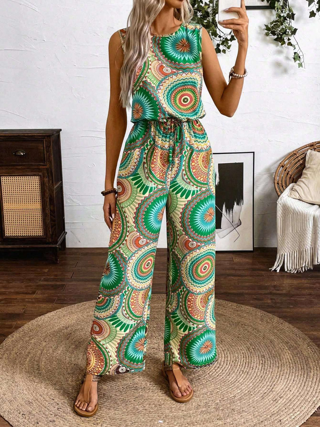 Damer Lätt jumpsuit med iögonfallande mönsterdetalj och elastisk midja Mirla-Eva Jonsson