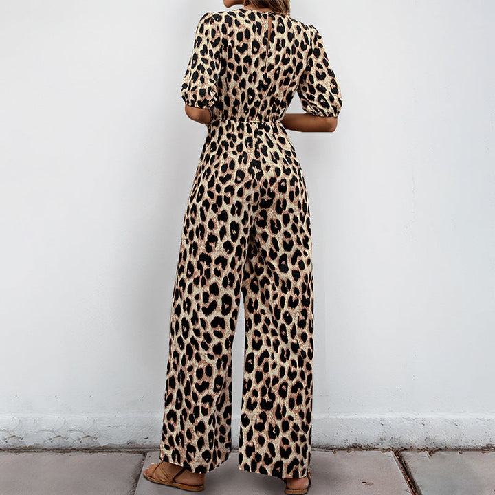 Damer Lätt jumpsuit med leopardmönster och axelbara puffärmar Mirla-Eva Jonsson