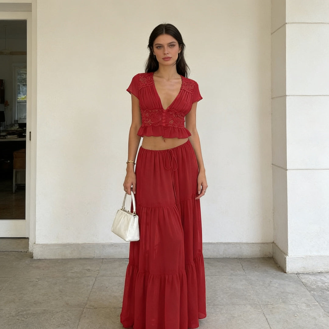 Damer Lätt maxi-klänning med elegant rynkning och cropped topp Mirla-Eva Jonsson