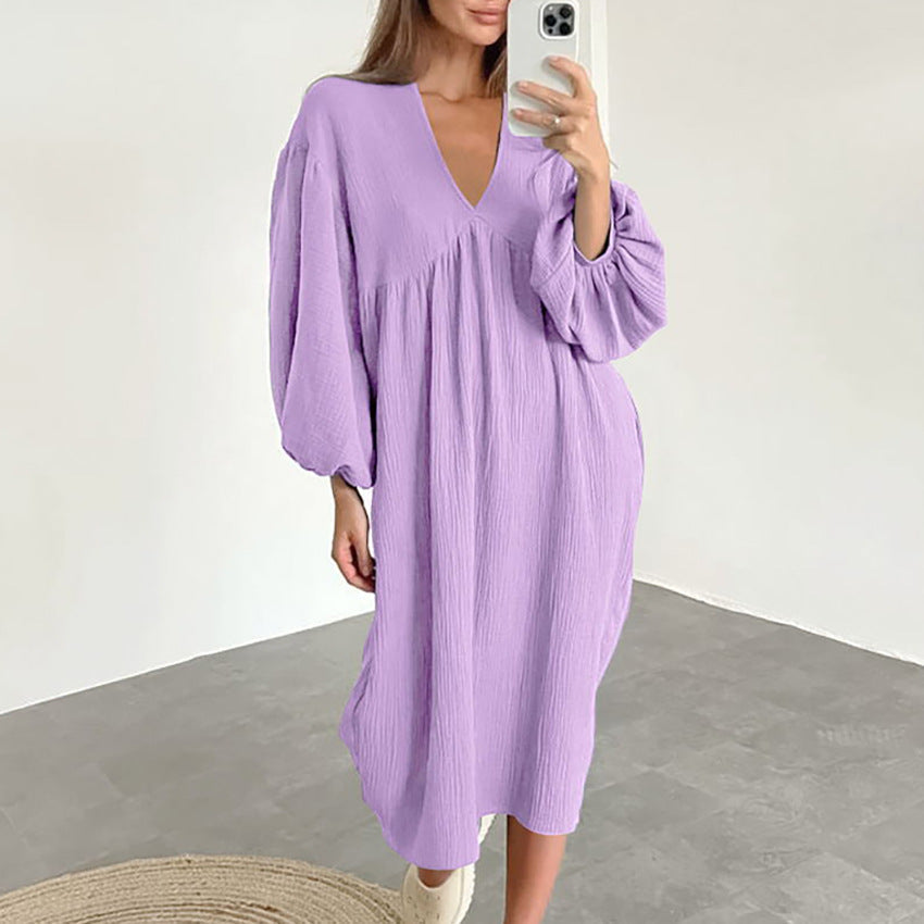 Damer Lätt oversized klänning med voluminösa ärmar och V-ringning Mirla-Eva Jonsson
