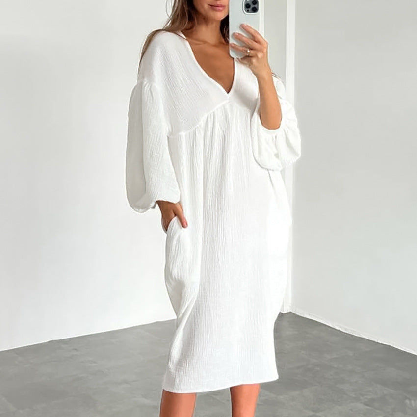 Damer Lätt oversized klänning med voluminösa ärmar och V-ringning Mirla-Eva Jonsson