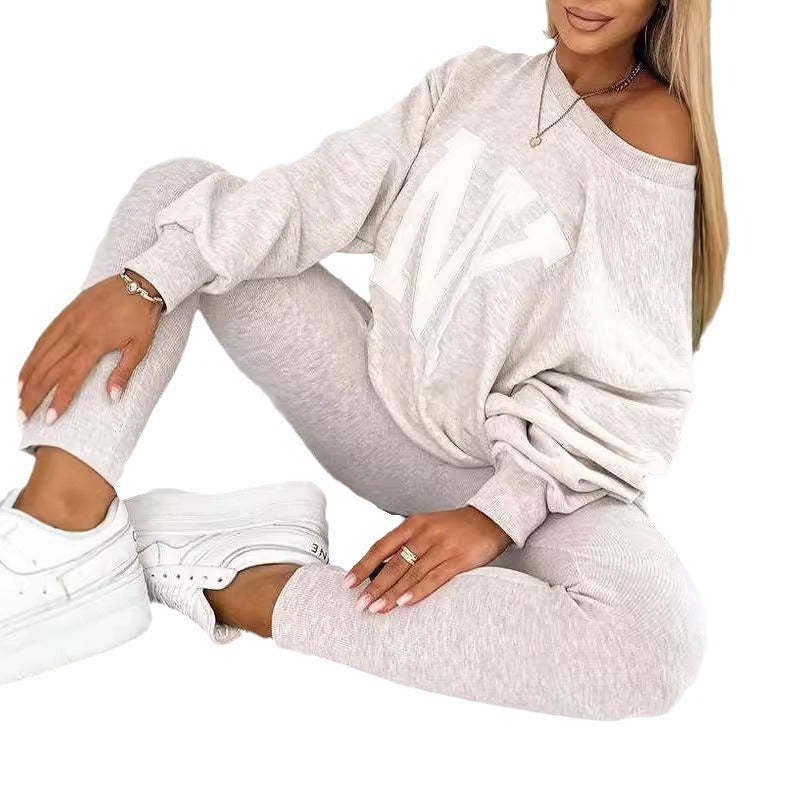 Damer Lätt sweatshirt med oversized skärning och trendig logga Eva Jonsson-Eva Jonsson