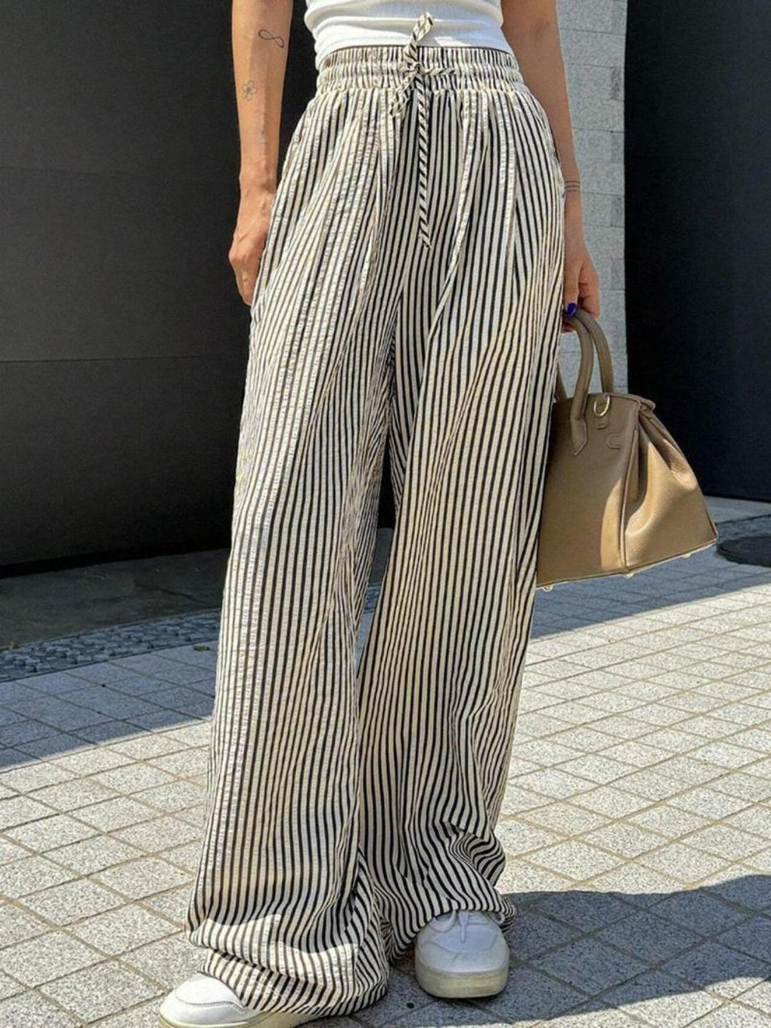 Damer Lätta Höga Bärda Harembyxor med Stripes Mirla-Eva Jonsson