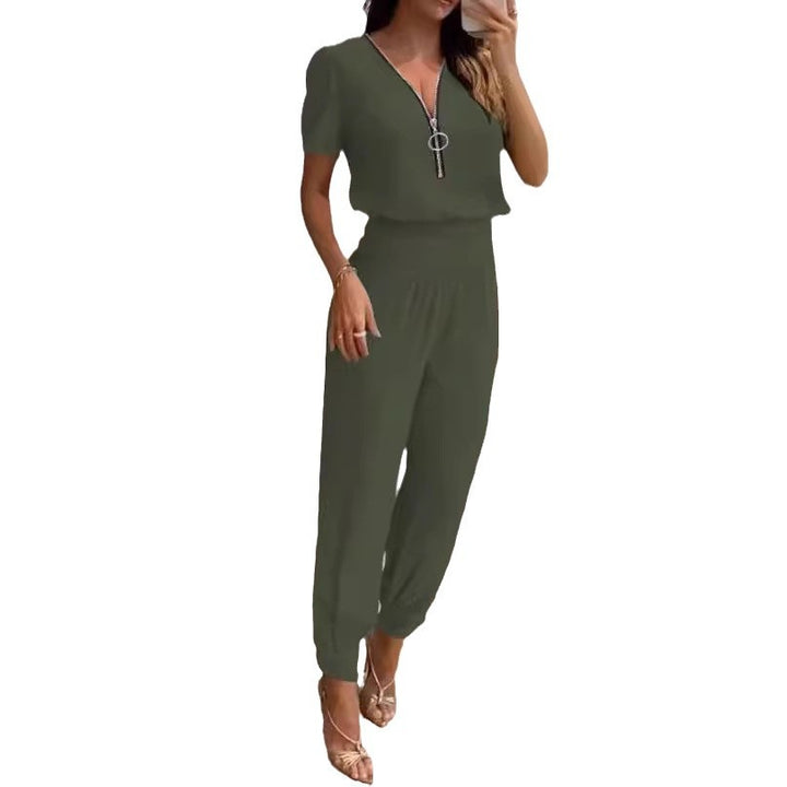 Damer Lättsam Jumpsuit med elegant V-ringning och perfekt passform Mirla-Eva Jonsson