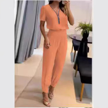 Damer Lättsam Jumpsuit med elegant V-ringning och perfekt passform Mirla-Eva Jonsson