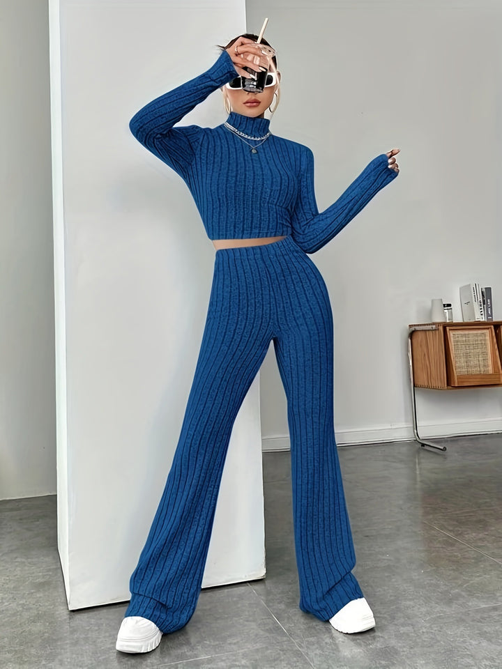 Damer Lättsamt set med crop-top och utsvängda byxor Mirla-Eva Jonsson