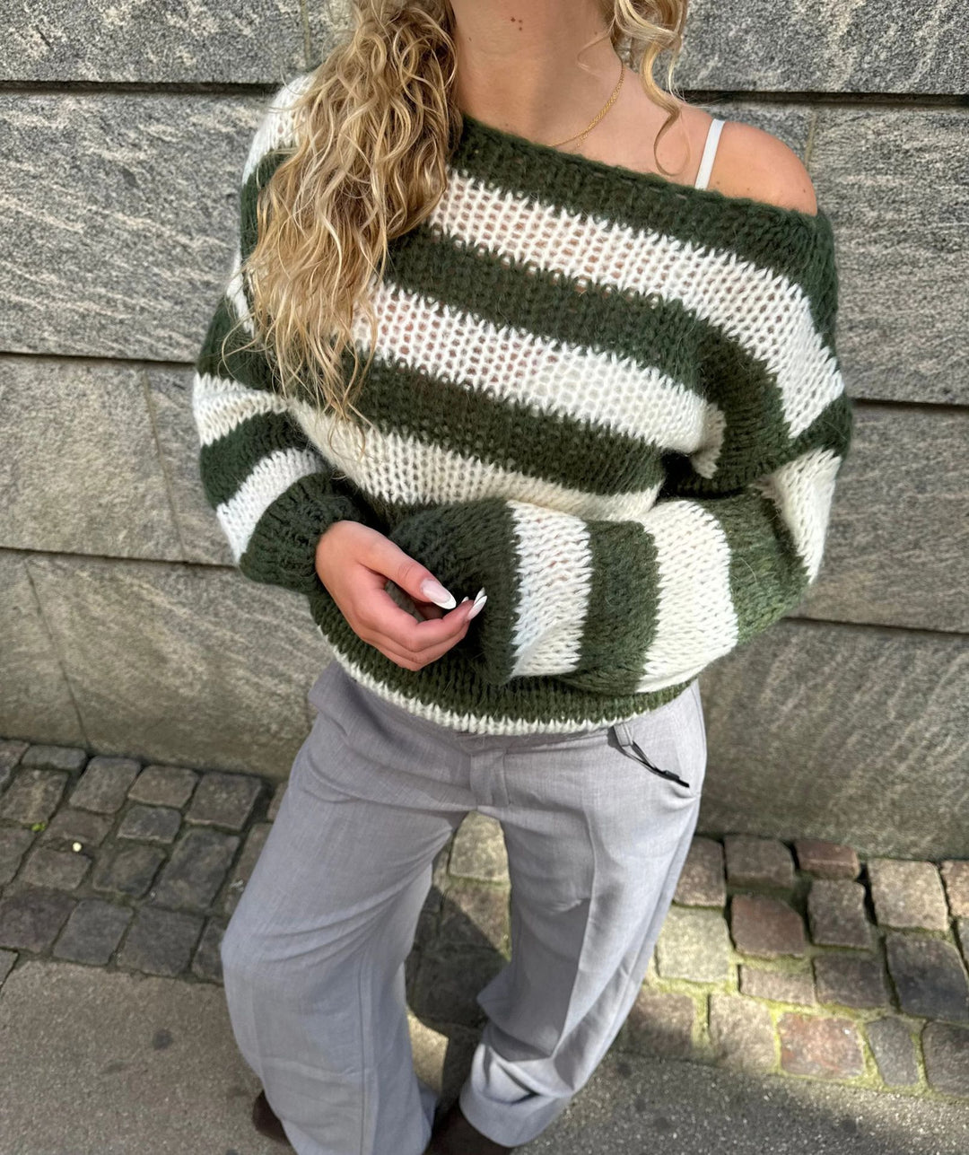 Damer Lättstickad tröja med breda ränder Eva Jonsson-Eva Jonsson