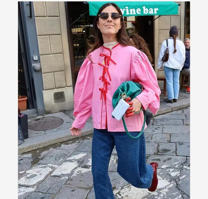 Damer Leken blus med volangdetaljer och dragsko Eva Jonsson-Eva Jonsson