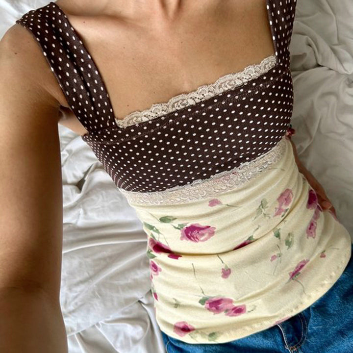 Damer Lekfulla blommönster topp med prickar och raffinerad knytning Mirla-Eva Jonsson