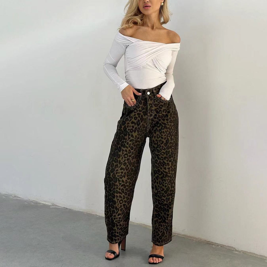 Damer Leo-print jeans med hög midja och rak passform Mirla-Eva Jonsson