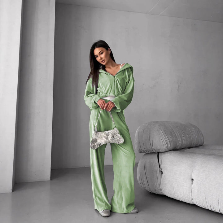 Damer Ljuvlig Velour Jumpsuit med hel dragkedja och elastisk midja Mirla-Eva Jonsson