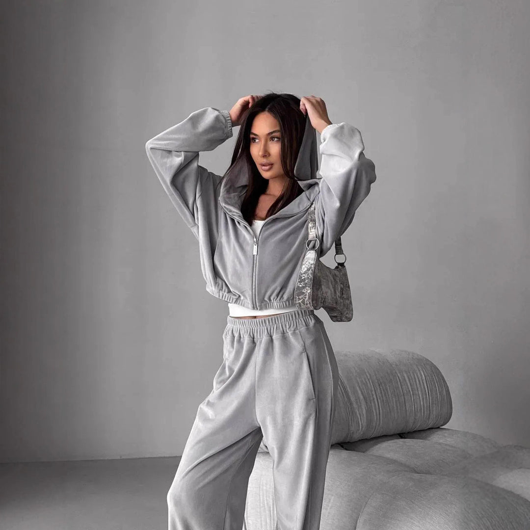 Damer Ljuvlig Velour Jumpsuit med hel dragkedja och elastisk midja Mirla-Eva Jonsson