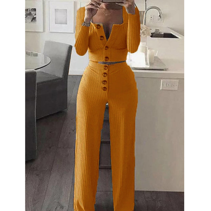 Damer Löst skuren lyxig stickad outfit med knappdetaljer Mirla-Eva Jonsson