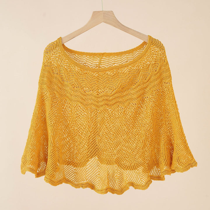 Damer Luftig Stickad Poncho I Modern Design Mirla-Eva Jonsson