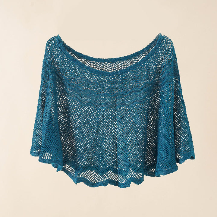 Damer Luftig Stickad Poncho I Modern Design Mirla-Eva Jonsson