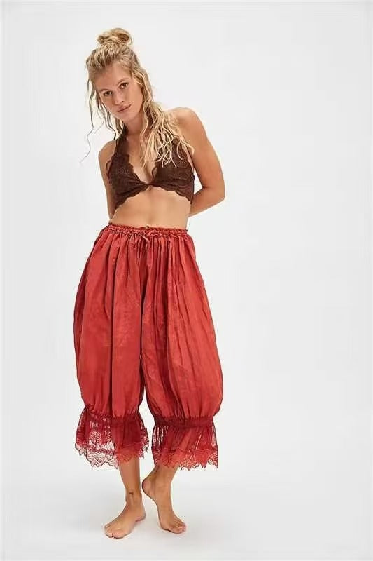 Damer Luftig och elegant Culotte med spetsdekoration Mirla-Eva Jonsson