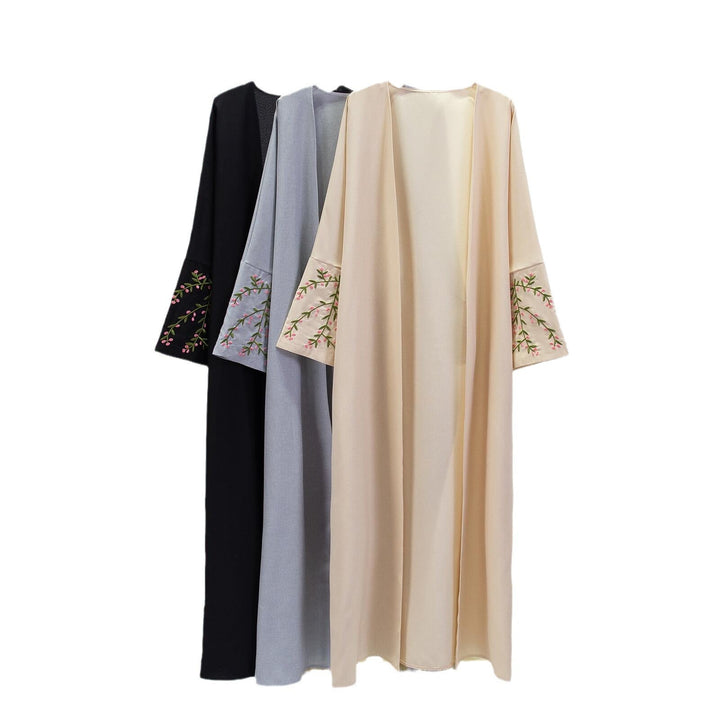 Damer Lyx Kimono Kappa med Fina Stickdetaljer Mirla-Eva Jonsson
