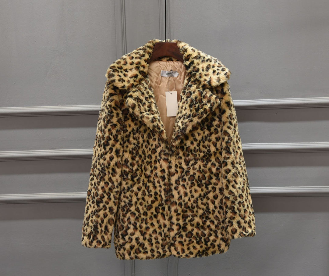 Damer Lyx Konstpälsjacka i Leopardmönster Mirla-Eva Jonsson