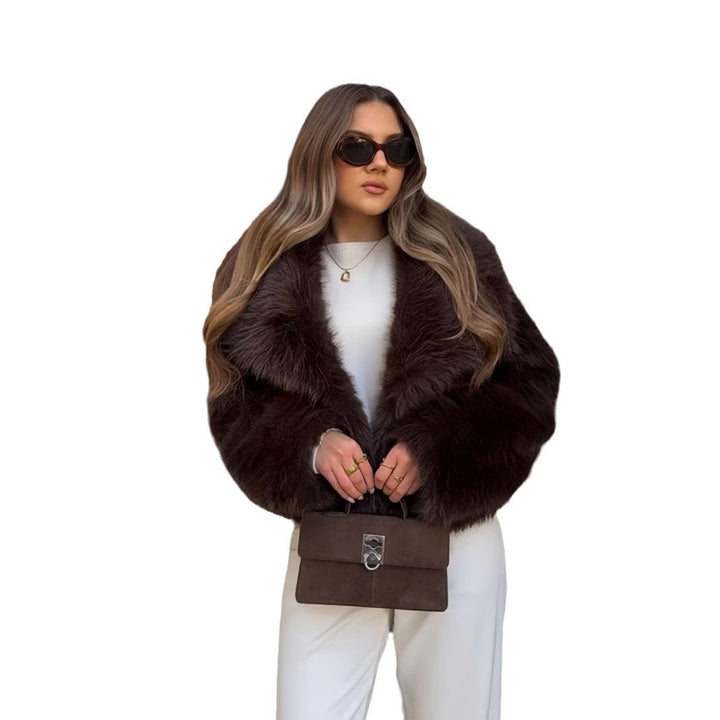 Damer Lyxig Konstpälsjacka med voluminösa ärmar och elegant snitt Mirla-Eva Jonsson