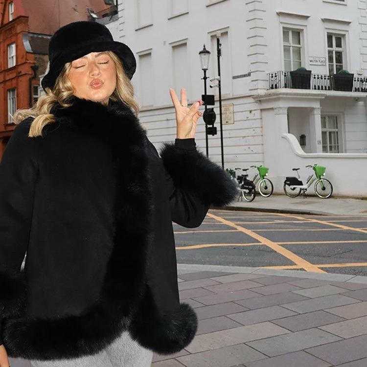 Damer Lyxig Pälsjacka med mjukt Foder och eleganta Detaljer Mirla-Eva Jonsson
