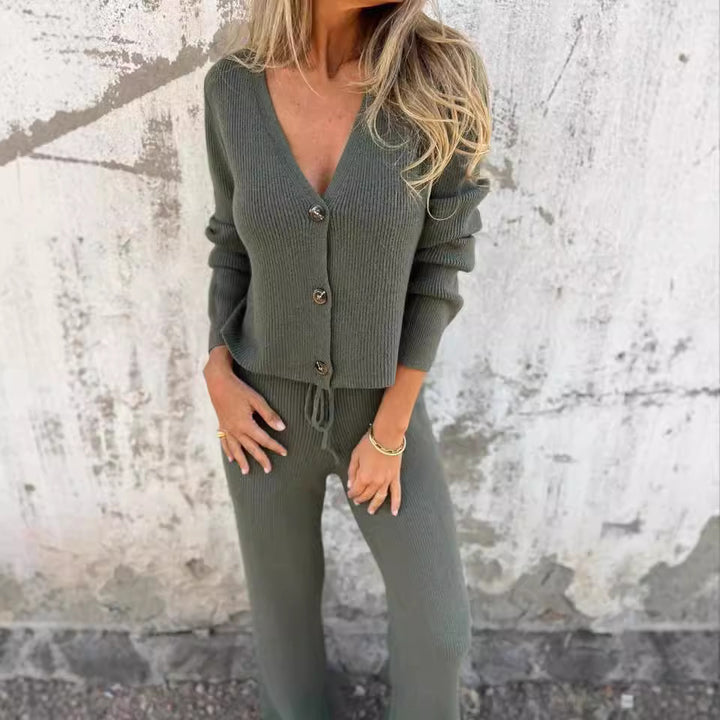 Damer Lyxigt Stickat Loungewear-set med Knappdetaljer Mirla-Eva Jonsson