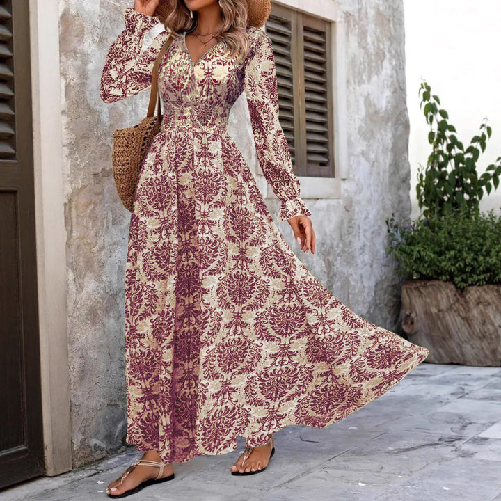 Damer Maxi-klänning med eleganta blommönster Mirla-Eva Jonsson
