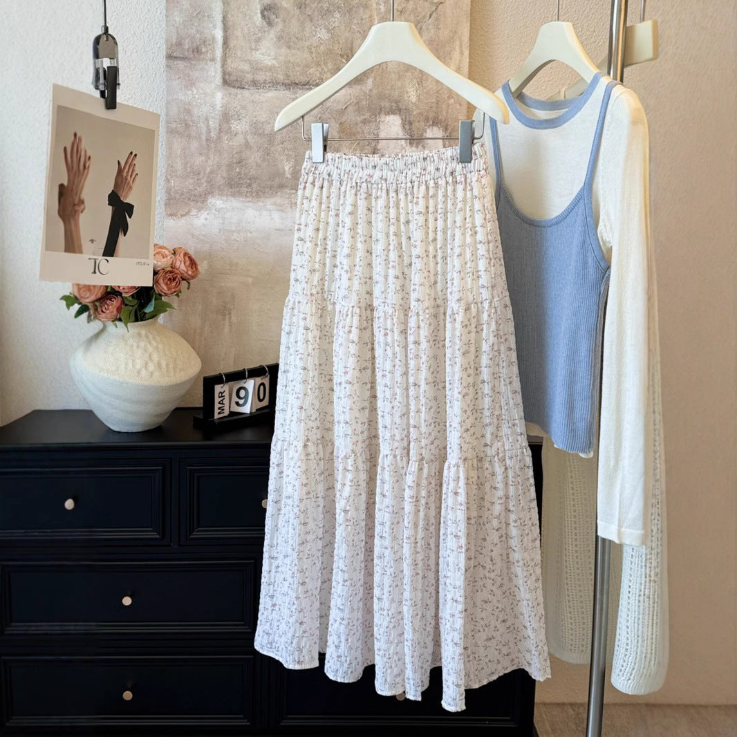 Damer Maxikjol med Romantiskt Blommönster och Avslappnad Design Mirla-Eva Jonsson