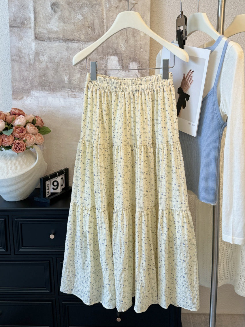 Damer Maxikjol med Romantiskt Blommönster och Avslappnad Design Mirla-Eva Jonsson
