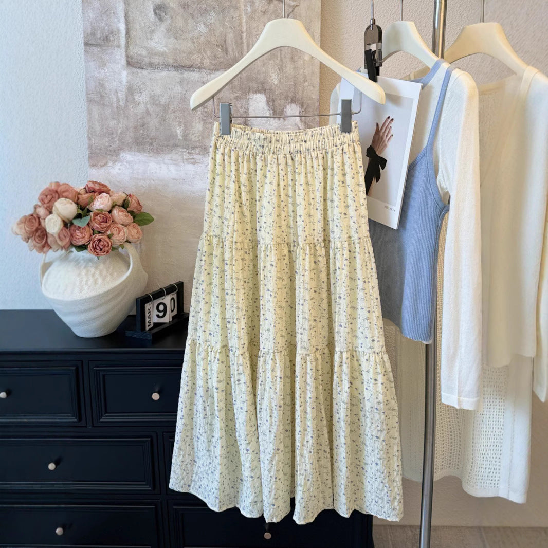 Damer Maxikjol med Romantiskt Blommönster och Avslappnad Design Mirla-Eva Jonsson
