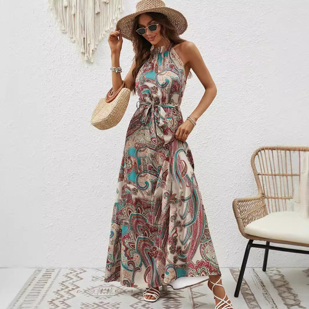 Damer Maxiklänning i boho-stil med hög krage och knytbälte Mirla-Eva Jonsson