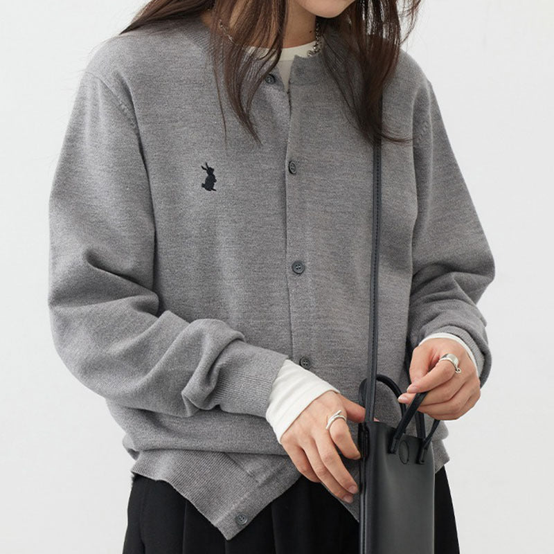 Damer Mjuk Cardigan med Fina Knapdetails och Elegant Design Mirla-Eva Jonsson