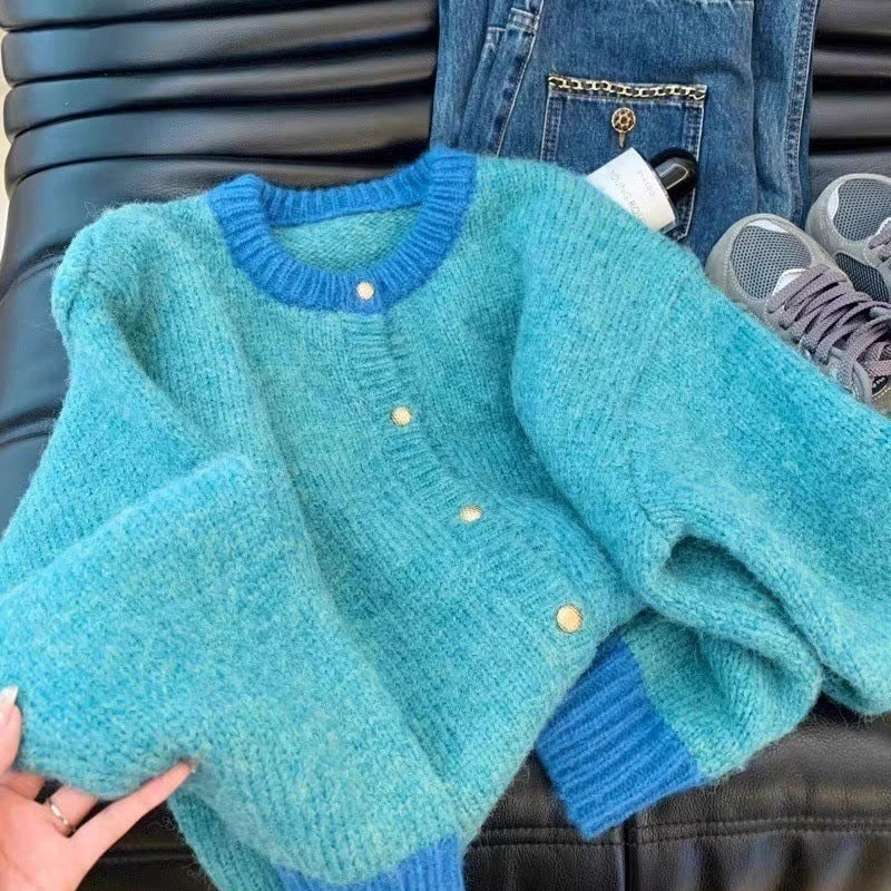Damer Mjuk Cardigan med Lyxiga Knappar och Kontrastmuddar Mirla-Eva Jonsson