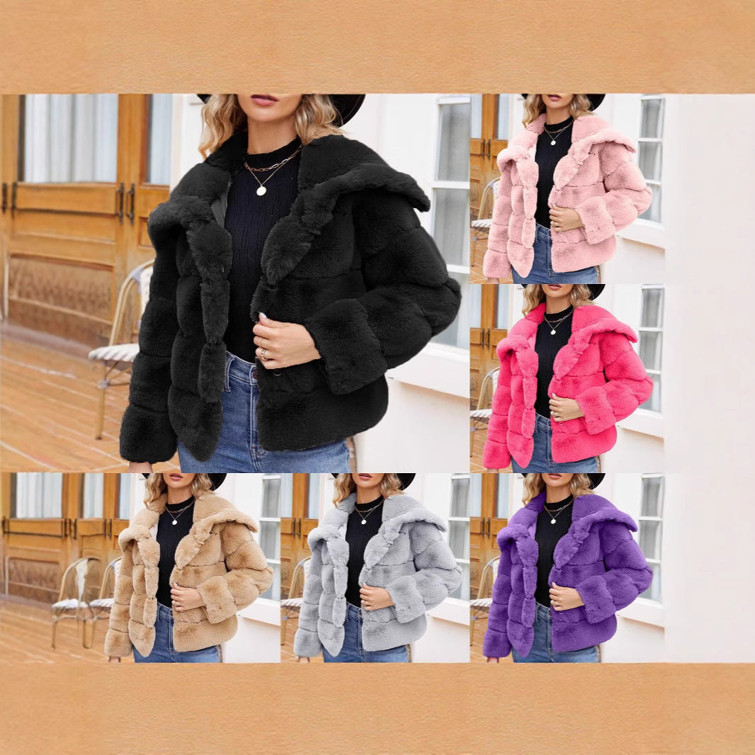 Damer Mode Hoodiejacka i konstpäls med strukturerad design Mirla-Eva Jonsson