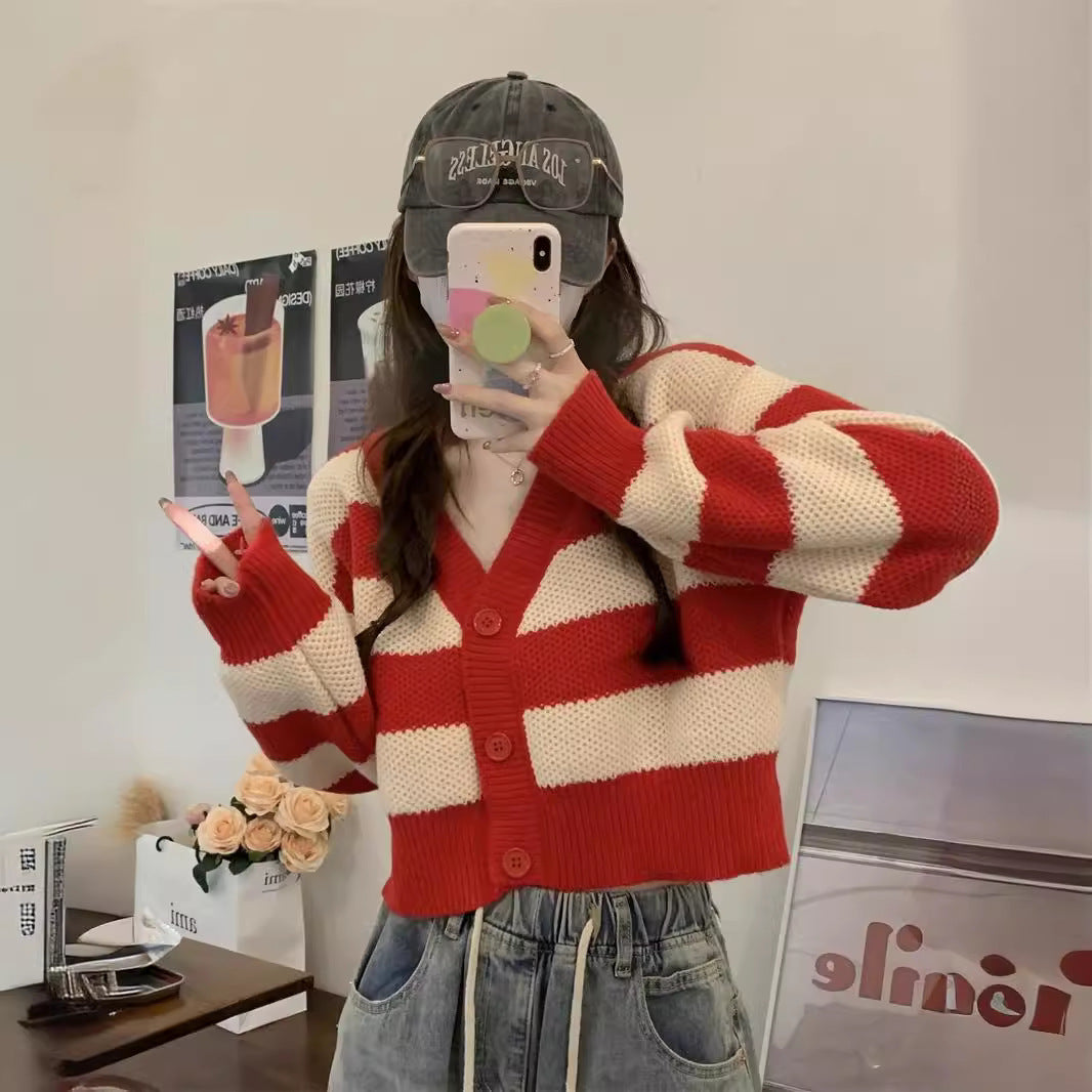 Damer Mode Koft med Strukturerad Design och Knappbar Urringning Mirla-Eva Jonsson