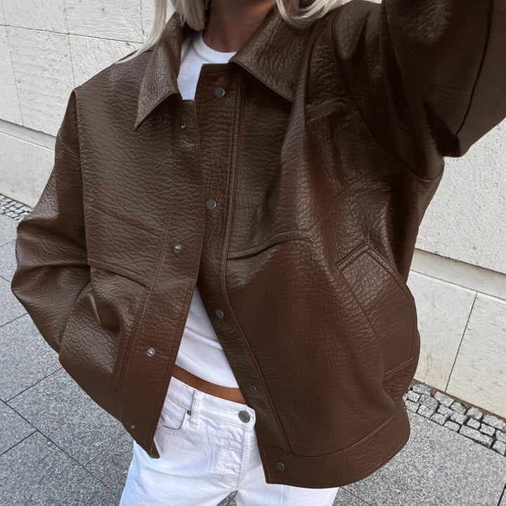 Damer Mode Konstläderjacka i avslappnad Oversized-snitt Mirla-Eva Jonsson