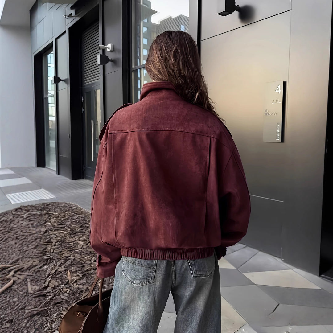 Damer Mode Oversized-jacka med hög krage och asymmetrisk skärning Mirla-Eva Jonsson