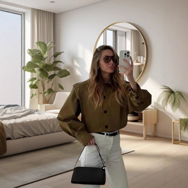 Damer Mode Oversized-jacka med strukturerade ärmar och knappdetalj Mirla-Eva Jonsson