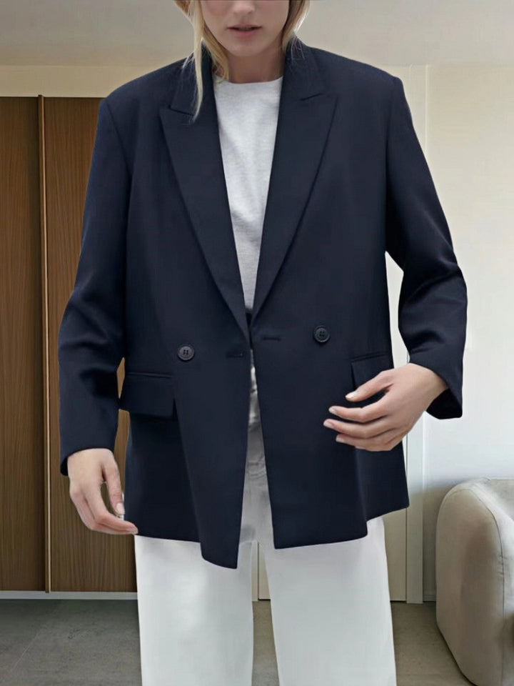 Damer Mode och elegant oversized blazer Mirla-Eva Jonsson
